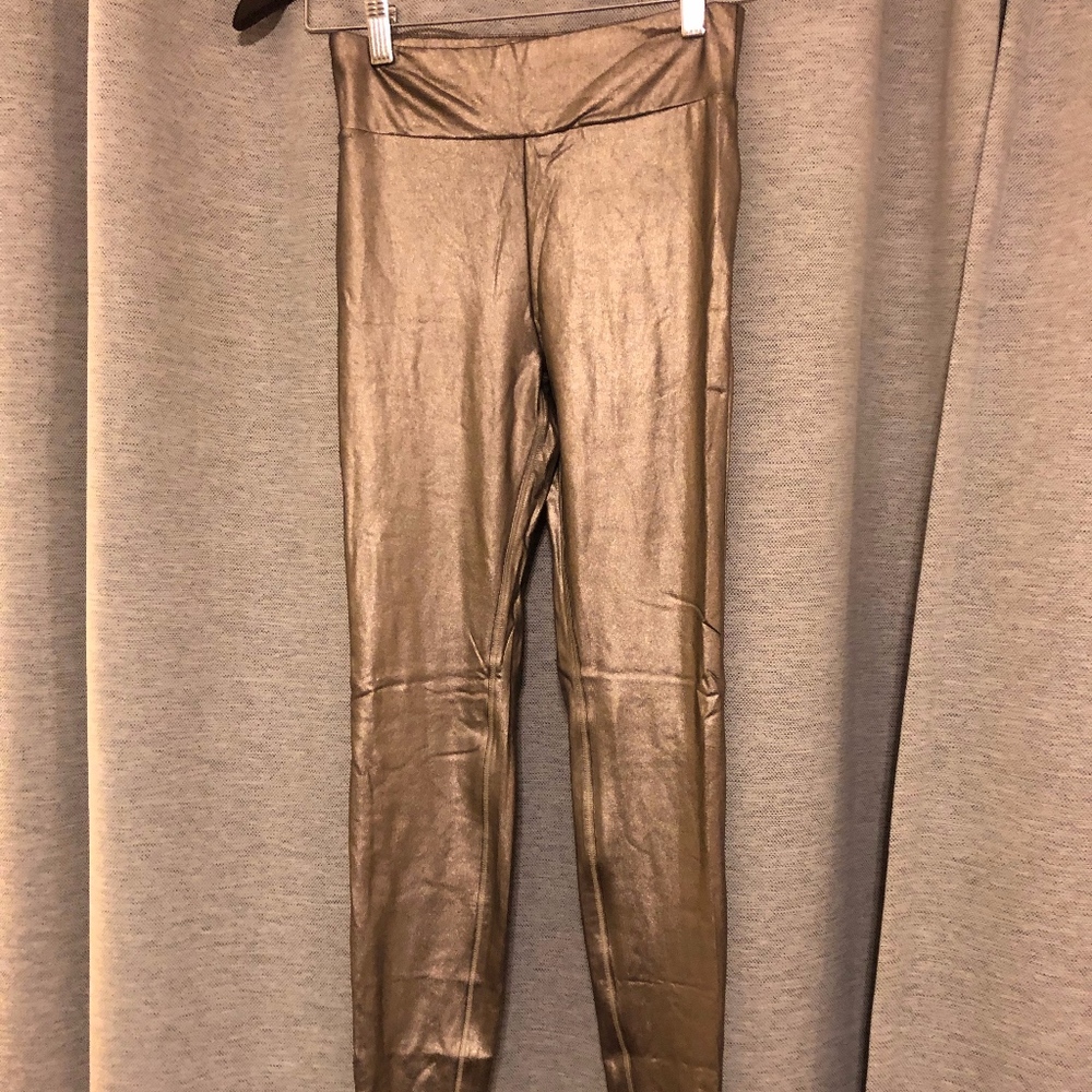 metallic leggings
